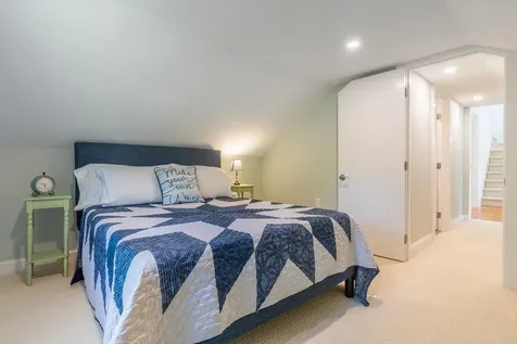 289 Ocean Avenue Kennebunkport ME 04046