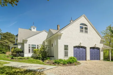 289 Ocean Avenue Kennebunkport ME 04046