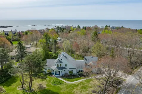289 Ocean Avenue Kennebunkport ME 04046