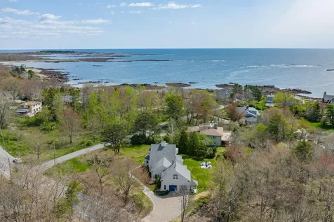 289 Ocean Avenue Kennebunkport ME 04046