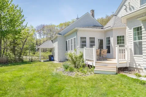 289 Ocean Avenue Kennebunkport ME 04046