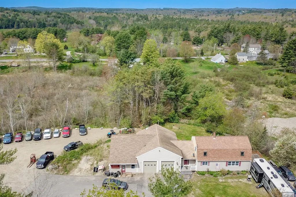 397 Center Street Nobleboro ME 04555