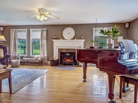 50 Twinleaf Lane Sidney ME 04330