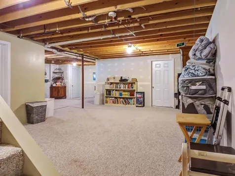 50 Twinleaf Lane Sidney ME 04330