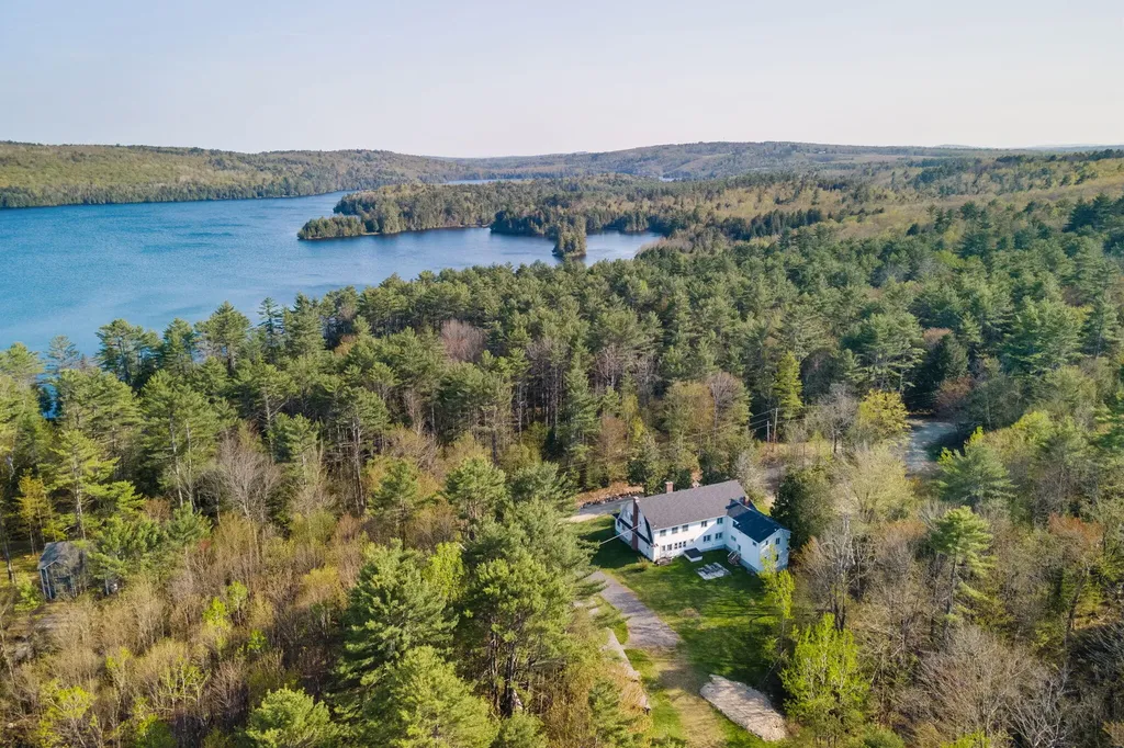 156 Five Seasons Road Mount Vernon ME 04352