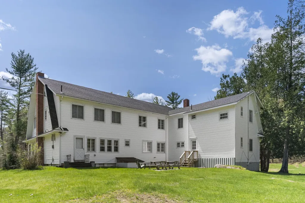 156 Five Seasons Road Mount Vernon ME 04352