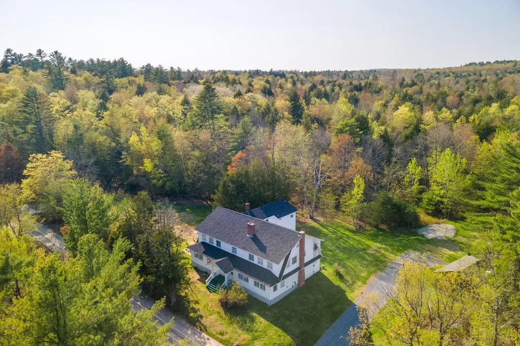156 Five Seasons Road Mount Vernon ME 04352
