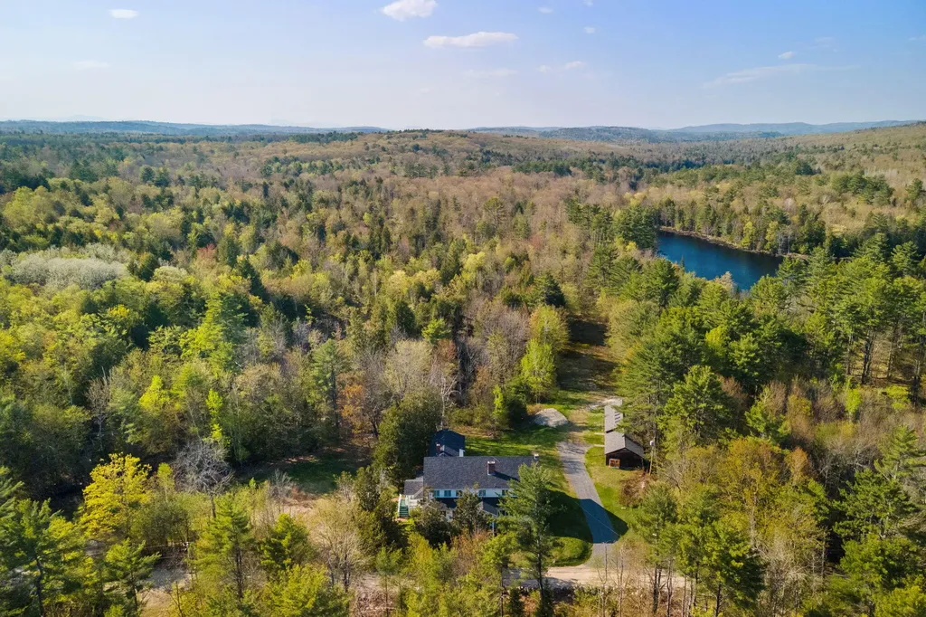 156 Five Seasons Road Mount Vernon ME 04352