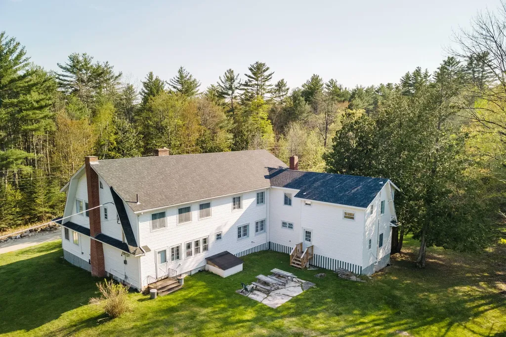 156 Five Seasons Road Mount Vernon ME 04352