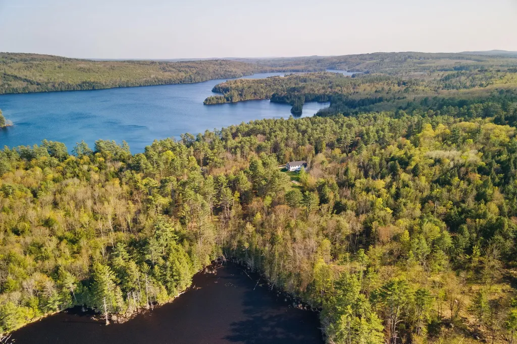 156 Five Seasons Road Mount Vernon ME 04352
