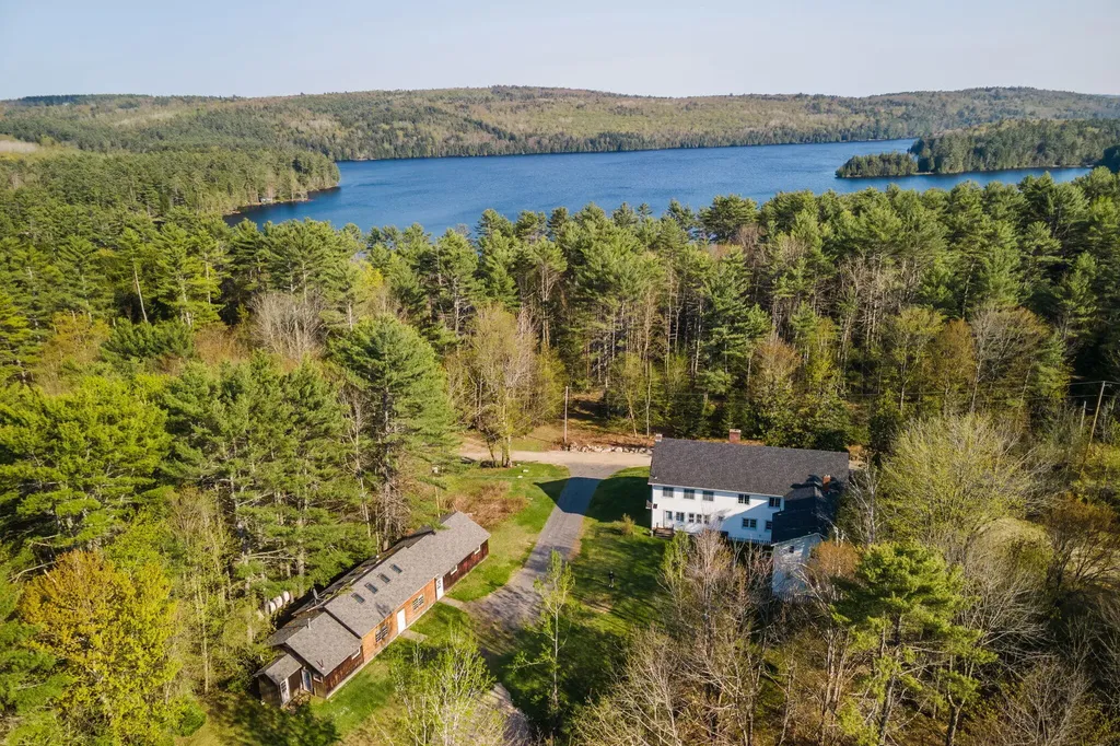 156 Five Seasons Road Mount Vernon ME 04352
