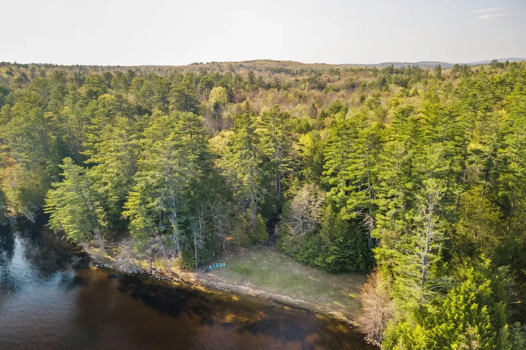 156 Five Seasons Road Mount Vernon ME 04352