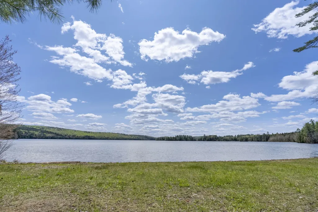 156 Five Seasons Road Mount Vernon ME 04352