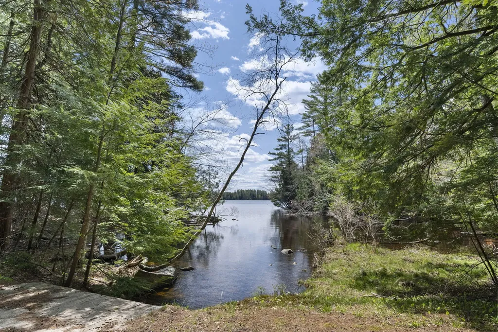 156 Five Seasons Road Mount Vernon ME 04352