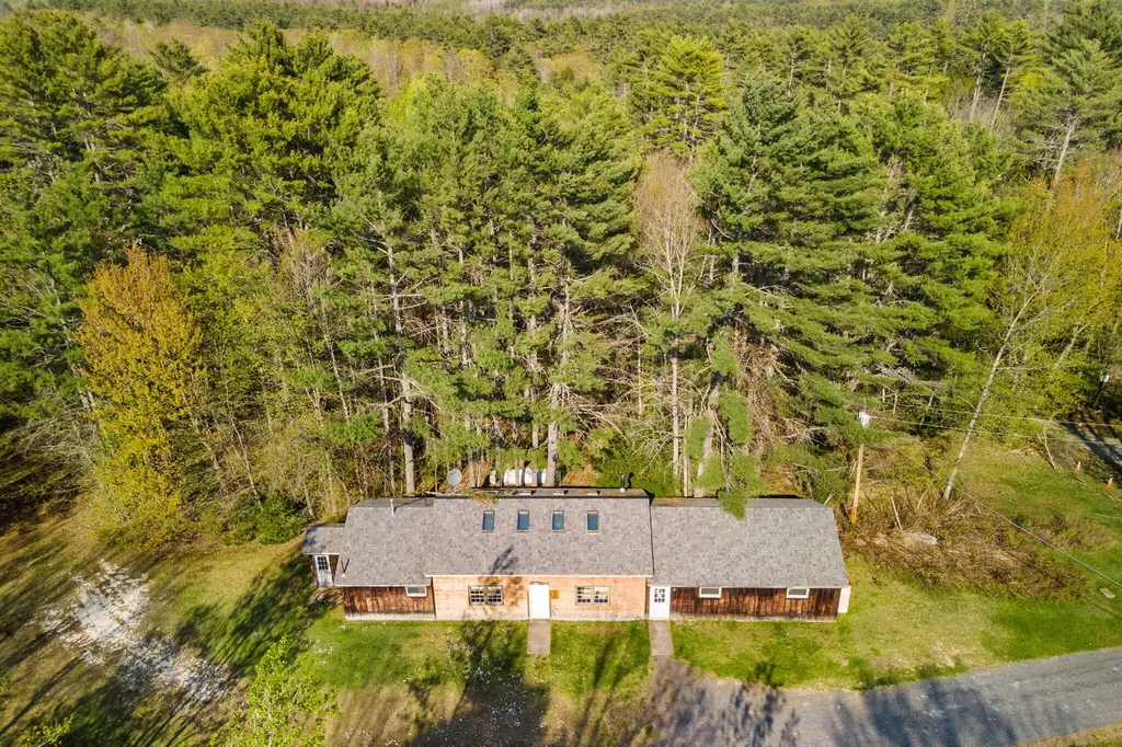 156 Five Seasons Road Mount Vernon ME 04352