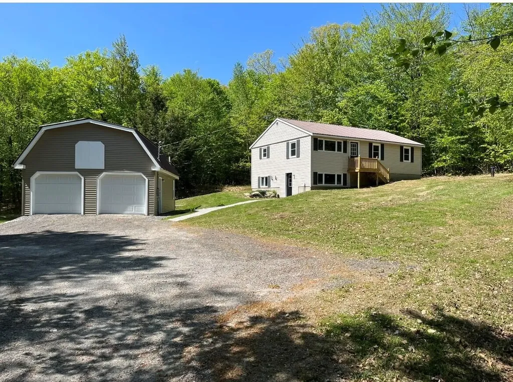 512 Route 133 Winthrop ME 04364
