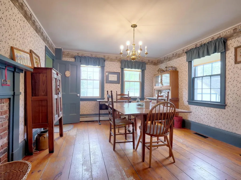 41 Green Street Thomaston ME 04861