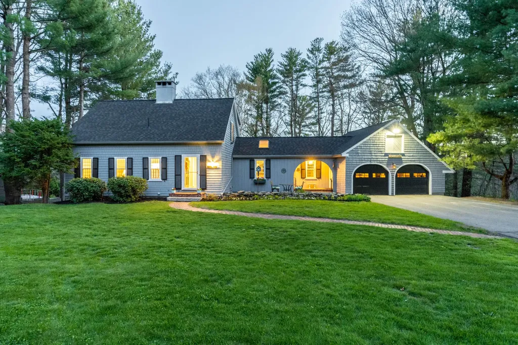 24 Partridge Circle Portland ME 04102