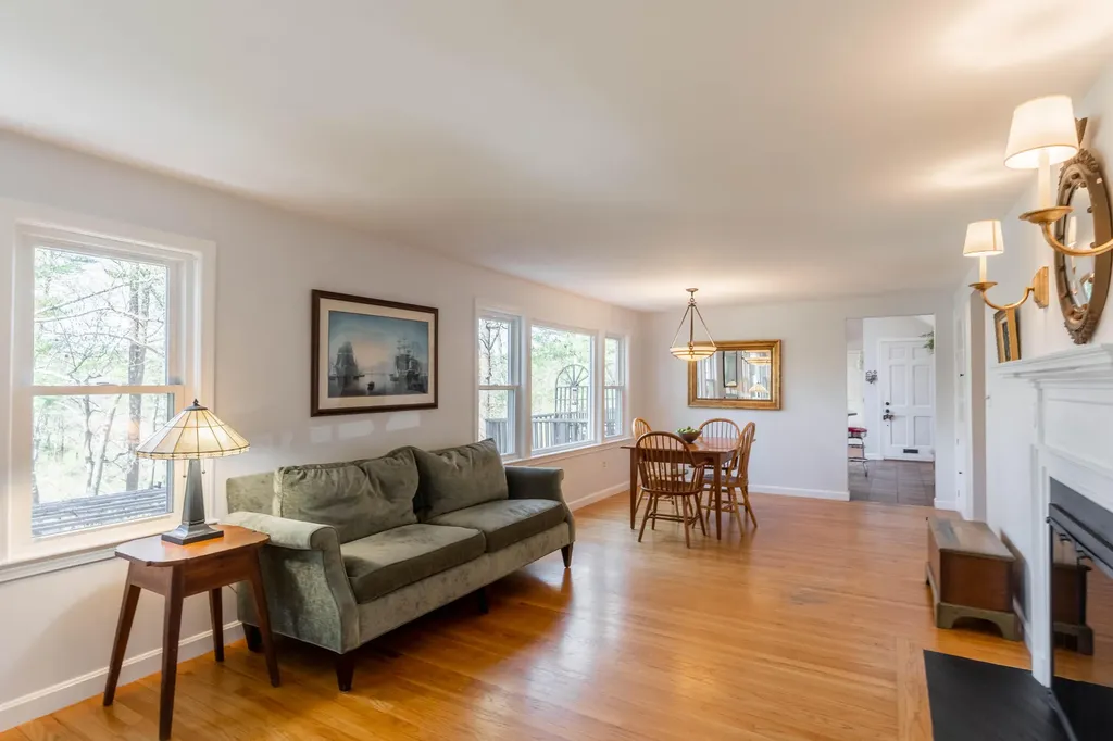 24 Partridge Circle Portland ME 04102