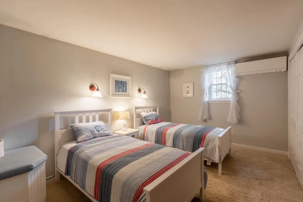 24 Partridge Circle Portland ME 04102