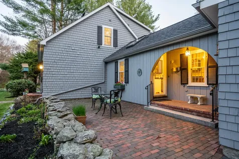 24 Partridge Circle Portland ME 04102
