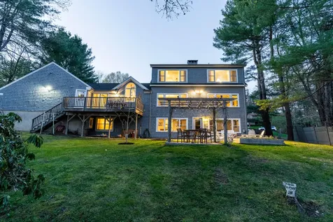 24 Partridge Circle Portland ME 04102