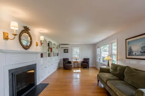 24 Partridge Circle Portland ME 04102