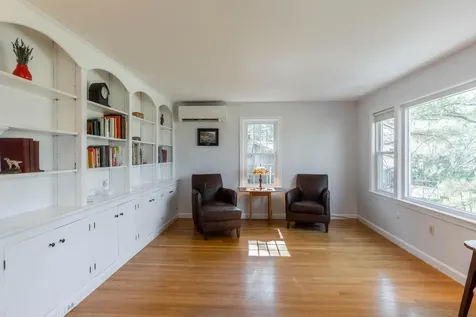 24 Partridge Circle Portland ME 04102
