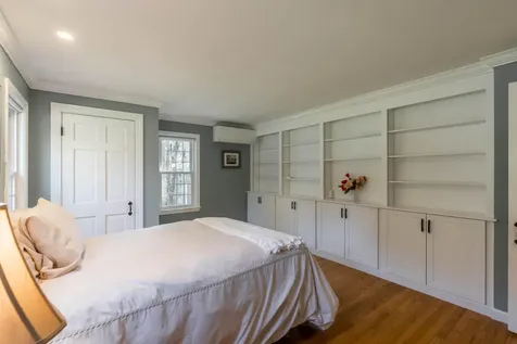 24 Partridge Circle Portland ME 04102