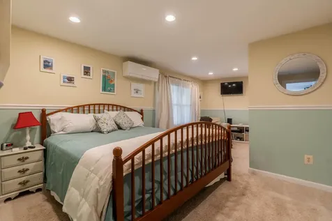 24 Partridge Circle Portland ME 04102
