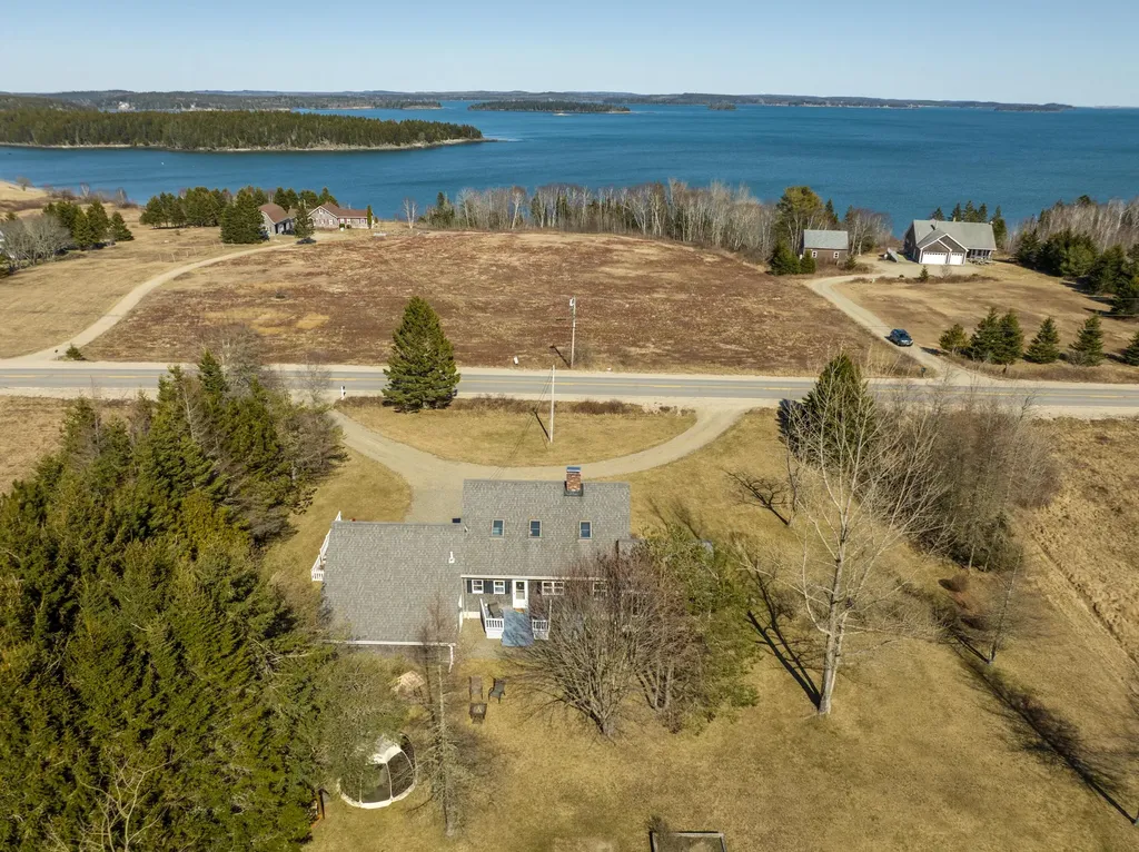 1150 Mason Bay Road Jonesport ME 04649