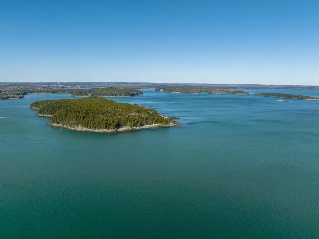 1150 Mason Bay Road Jonesport ME 04649