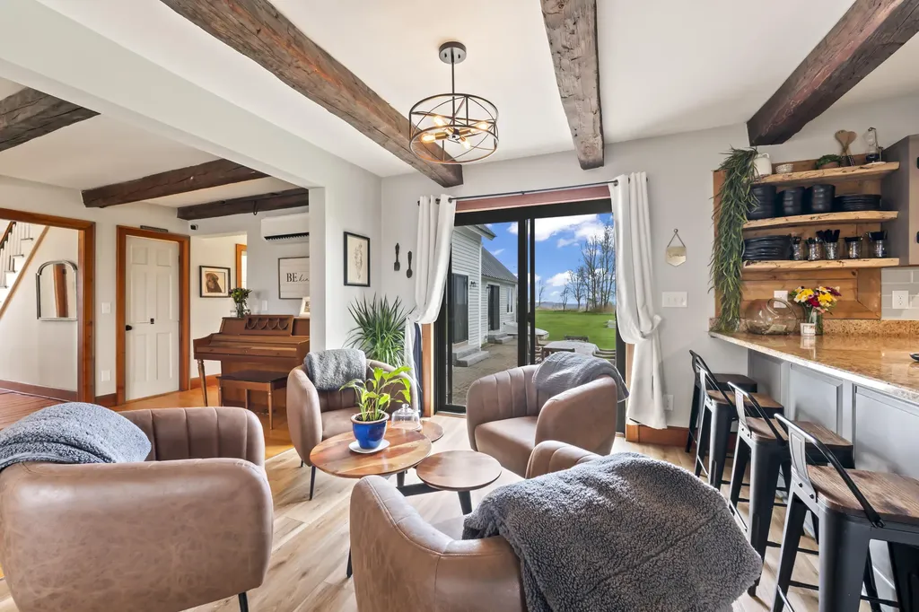 547 Ridge Road Monmouth ME 04259