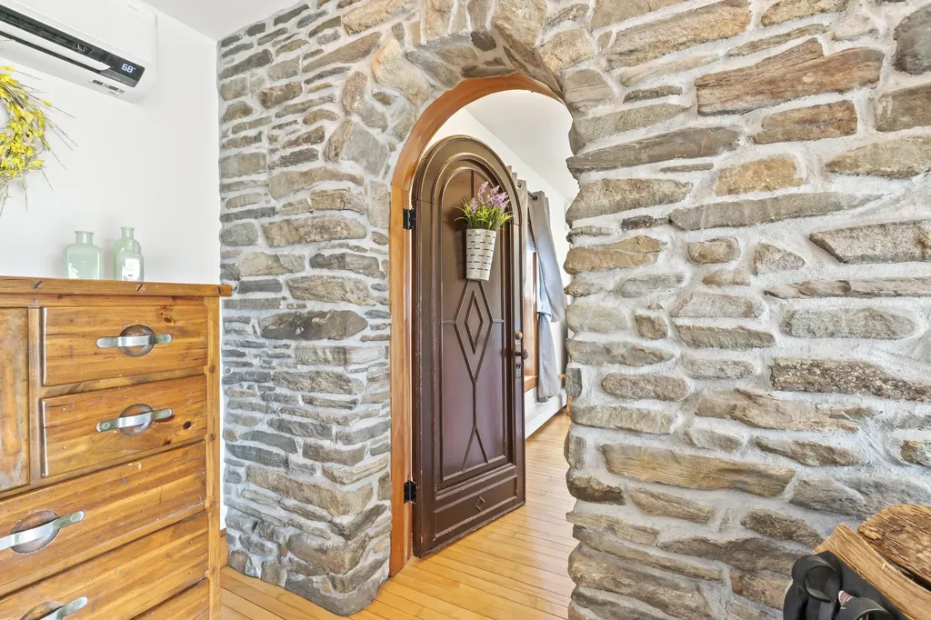 547 Ridge Road Monmouth ME 04259