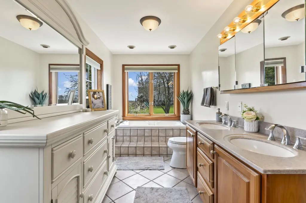 547 Ridge Road Monmouth ME 04259