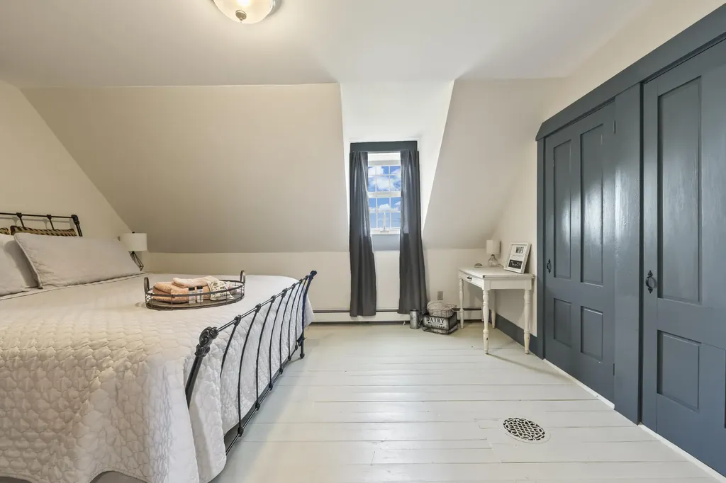 547 Ridge Road Monmouth ME 04259