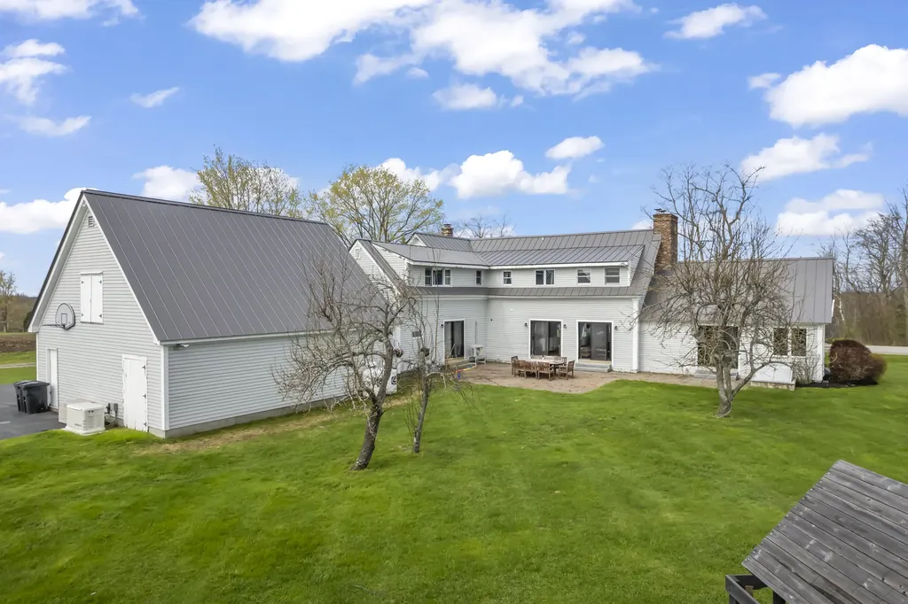 547 Ridge Road Monmouth ME 04259
