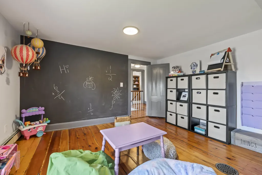 547 Ridge Road Monmouth ME 04259