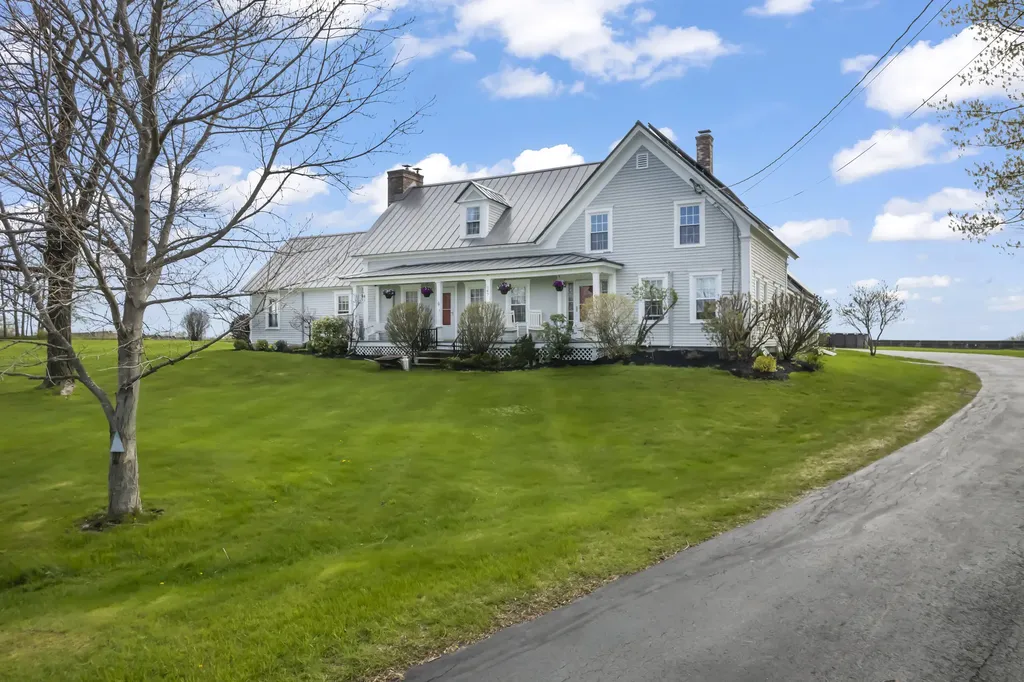 547 Ridge Road Monmouth ME 04259