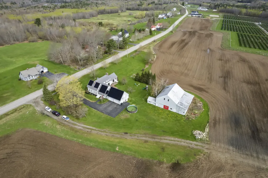 547 Ridge Road Monmouth ME 04259