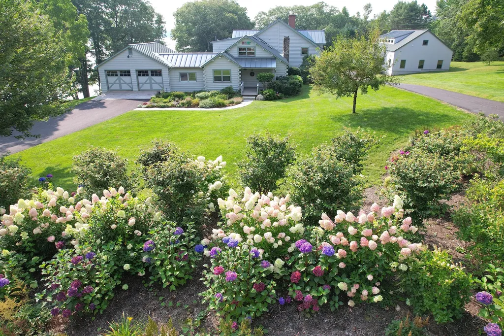 178 Johnson Point Road Penobscot ME 04476