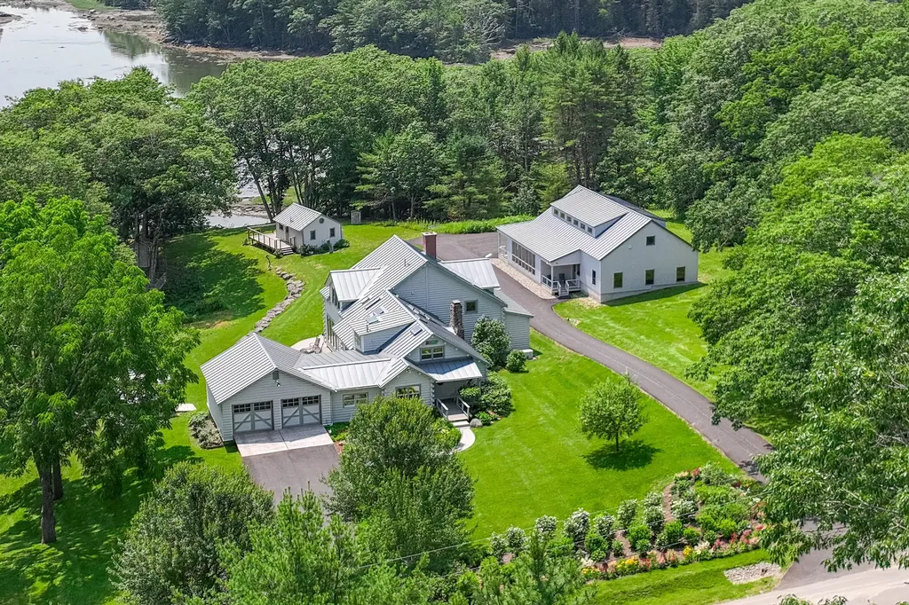178 Johnson Point Road Penobscot ME 04476