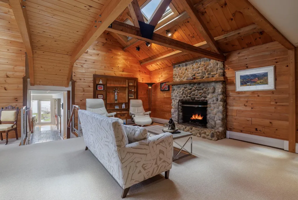 178 Johnson Point Road Penobscot ME 04476