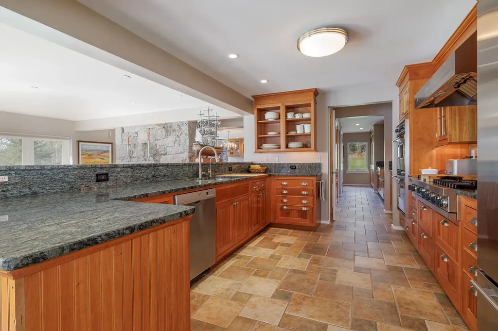178 Johnson Point Road Penobscot ME 04476