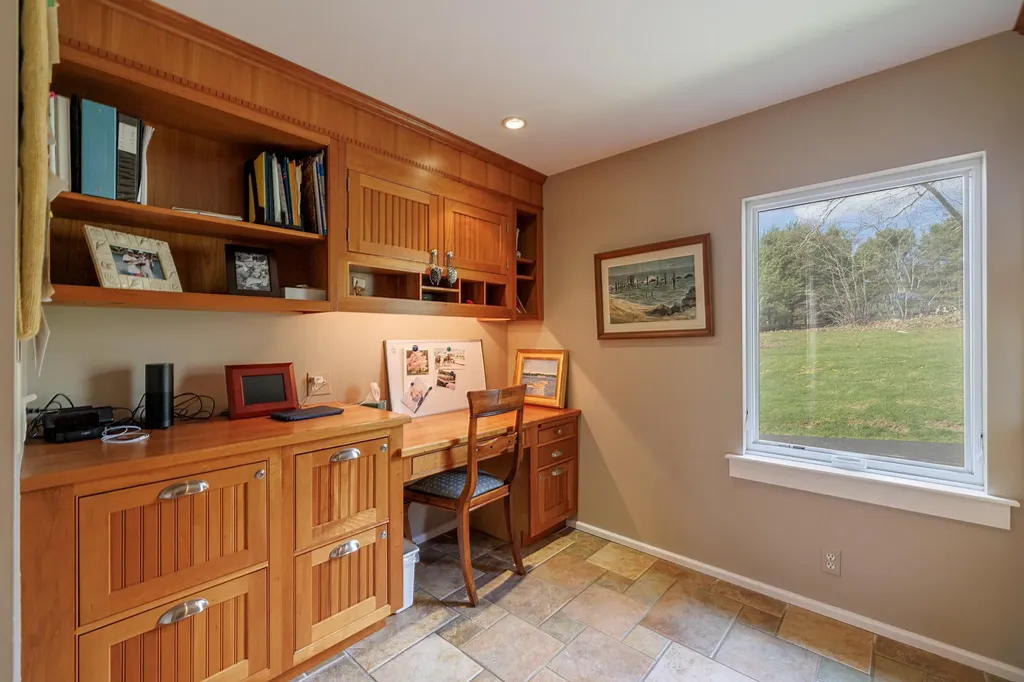 178 Johnson Point Road Penobscot ME 04476