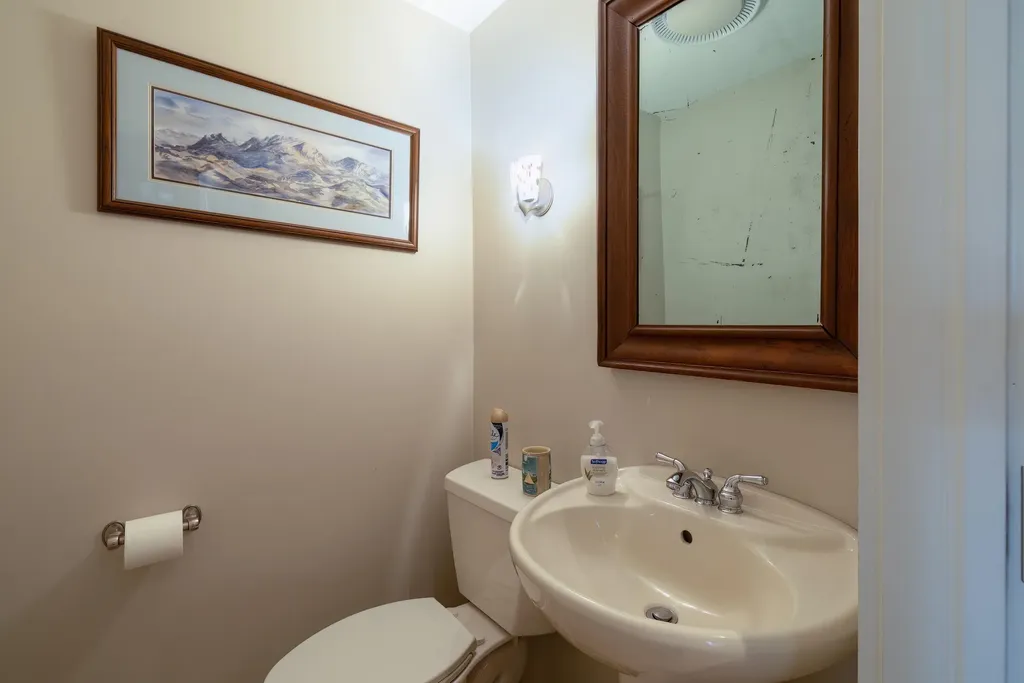 178 Johnson Point Road Penobscot ME 04476