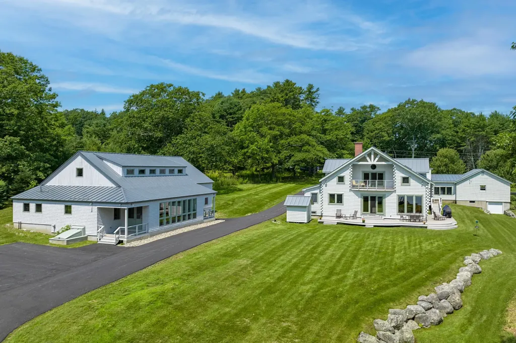 178 Johnson Point Road Penobscot ME 04476