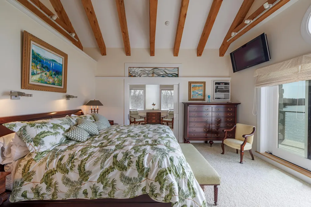 178 Johnson Point Road Penobscot ME 04476