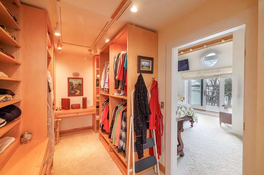 178 Johnson Point Road Penobscot ME 04476