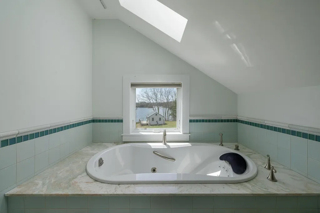 178 Johnson Point Road Penobscot ME 04476